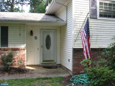 5 Shagbark Ln, East Windsor, NJ 08520 - photo 2