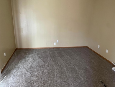 1209 Riegelwood Ln, Columbus, OH 43204 - photo 7