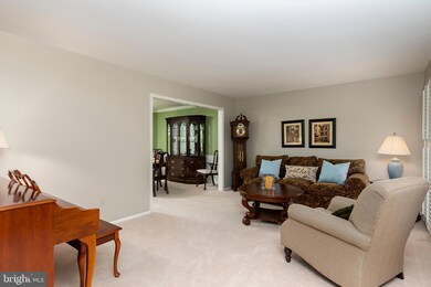 5538 Phelps Luck Dr, Columbia, MD 21045 - photo 7