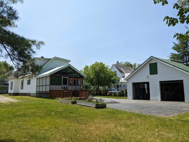 18 Pleasant St, Lancaster, NH 03584 - photo 3