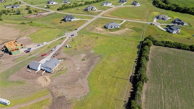 17910 S Keeler St, Lenexa, KS 66062 - photo 3