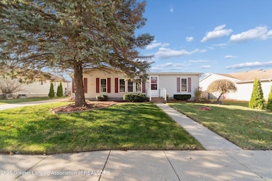 4123 Balmoral Dr, Lansing, MI 48911 - photo 3