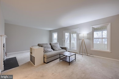 2059B Raleigh Rd unit B, Hummelstown, PA 17036 - photo 2