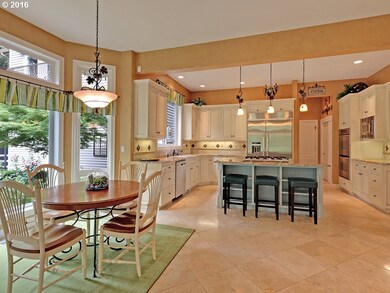 Kitchen/Nook