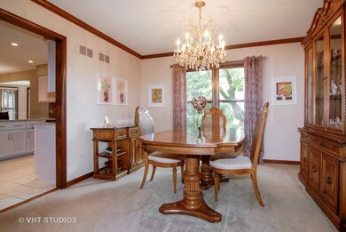 808 Biltmore Ct, Naperville, IL 60563 - photo 5