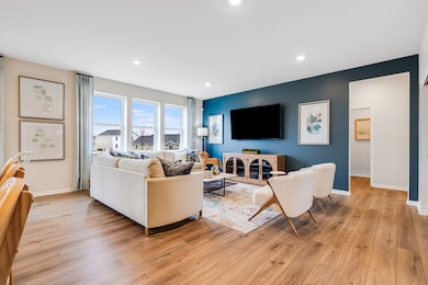 1033 Juniper Dr, Sycamore, IL 60178 - photo 2