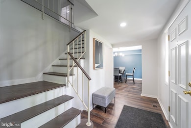 9003 Eastbourne Ln, Laurel, MD 20708 - photo 3