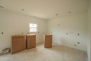 5211 N Wildwood Rd, Maryville, TN 37804 - photo 4