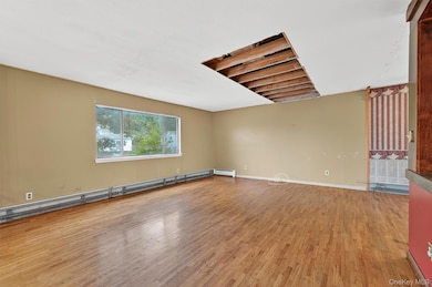 12 Westminster Dr, Middletown, NY 10940 - photo 5