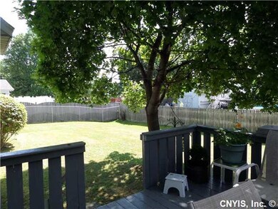 Backyard Private shaded deck