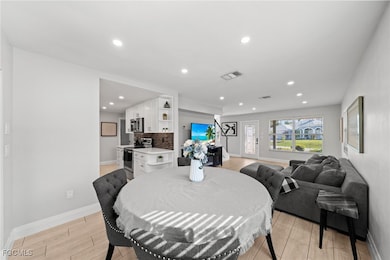 9009 Cypress Dr S unit 12, Fort Myers, FL 33967 - photo 5