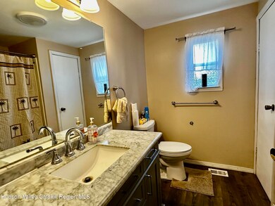 179 Van Wagner Rd unit 53, Poughkeepsie, NY 12603 - photo 6