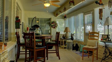 Set33Interior2