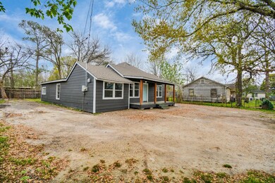 2625 Mcdaniel St, Houston, TX 77093 - photo 7