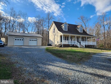 10154 Landfall Ln, King George, VA 22485 - photo 2