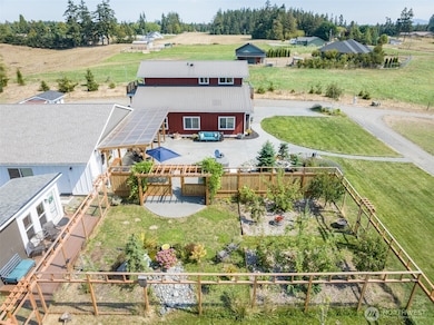 135 Edgington Dr, Sequim, WA 98382 - photo 6