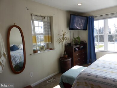 200 Wendover Dr, Norristown, PA 19403 - photo 7