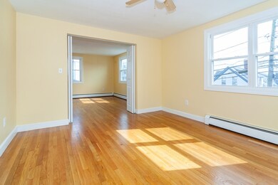 27 Chickatawbut St unit A, Dorchester, MA 02122 - photo 5