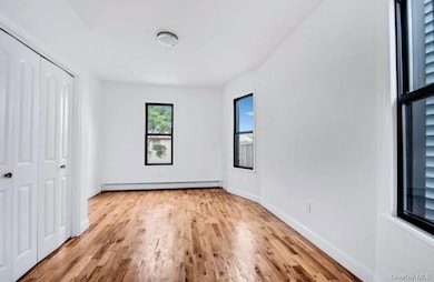 1842 Hunt Ave, Bronx, NY 10462 - photo 2