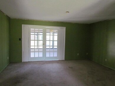 8 Pineview Dr, Laurel, MS 39440 - photo 4