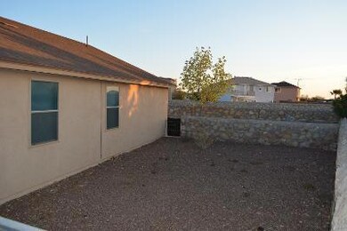 14184 Desert Sky Dr, Horizon City, TX 79928 - photo 6