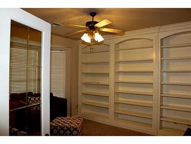 2700 Brenton Dr, Edmond, OK 73012 - photo 5