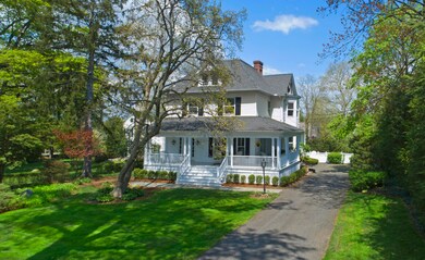 123 Maple Ave
