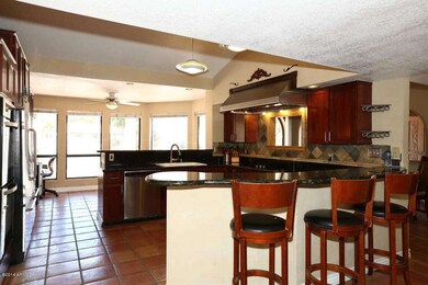 Kitchen-Bar