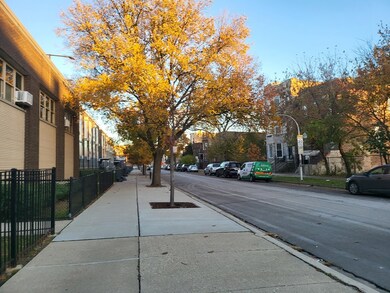 3059 W Arthington St, Chicago, IL 60612 - photo 7