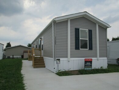 23604 Matts Dr unit 63, Brownstown Township, MI 48174 - photo 5