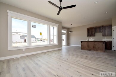 Great Room to Kitchen