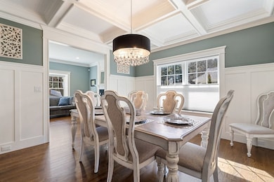 43 Macarthur Rd, Wellesley, MA 02482 - photo 6