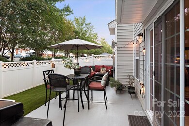 2190 Shady Pond Dr, Clover, SC 29710 - photo 4