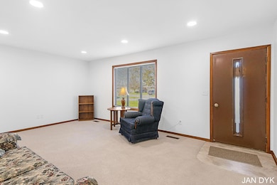 674 Waterview Ct SW unit 26, Grandville, MI 49418 - photo 5