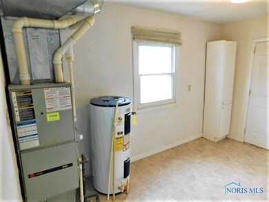 827 Bernard Ave, Findlay, OH 45840 - photo 7