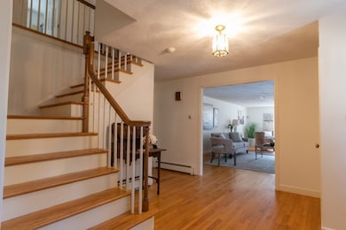 61 Crestview Rd, Needham, MA 02492 - photo 2