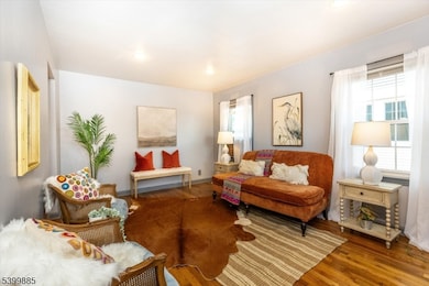 27 Gillespie Rd, Bloomfield, NJ 07003 - photo 3