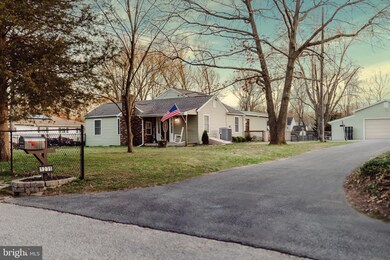 1231 Pekin Rd, Pasadena, MD 21122 - photo 7