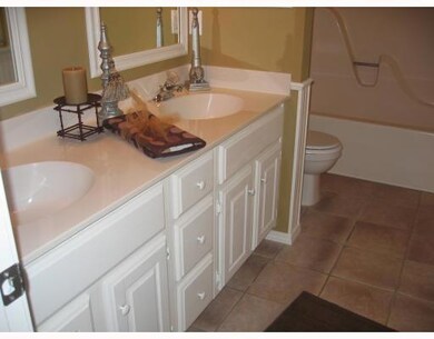 3911 W Locust St, Rogers, AR 72756 - photo 7