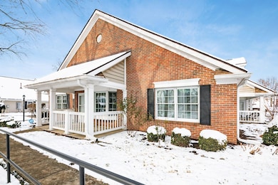 261 Dogwood Ln, Westerville, OH 43082 - photo 3