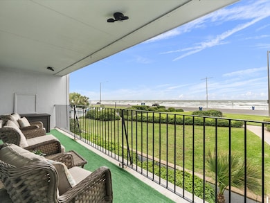 7600 Seawall Blvd unit 113, Galveston, TX 77551 - photo 2