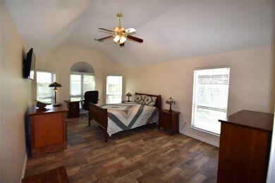 3303 Deer Trail Dr, Alvin, TX 77511 - photo 5