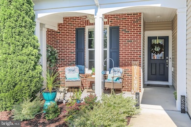 183 Long Point Dr, Fredericksburg, VA 22406 - photo 2