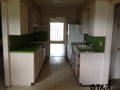 2806 2806 Shenandoah, Tyler, TX 75701 - photo 7