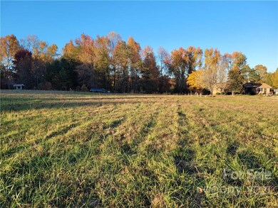 01 Bevis Ln unit 1, Statesville, NC 28677 - photo 6