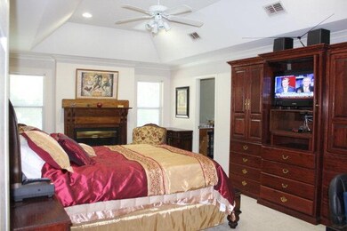 1910 N Forest Ln, Weslaco, TX 78596 - photo 7