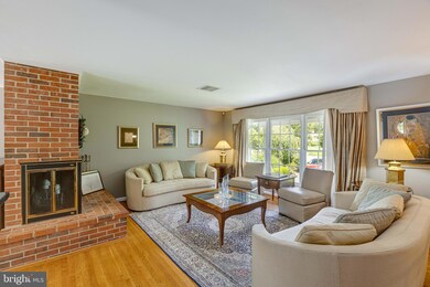 2408 Old Trace Ln, Reston, VA 20191 - photo 7