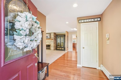 23 Surrey Dr, Wayne, NJ 07470 - photo 4