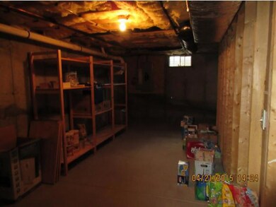 46 Dixon Dr unit 34, Litchfield, NH 03052 - photo 2