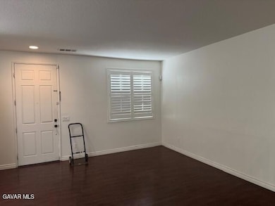 2401 W Avenue p12, Palmdale, CA 93551 - photo 4